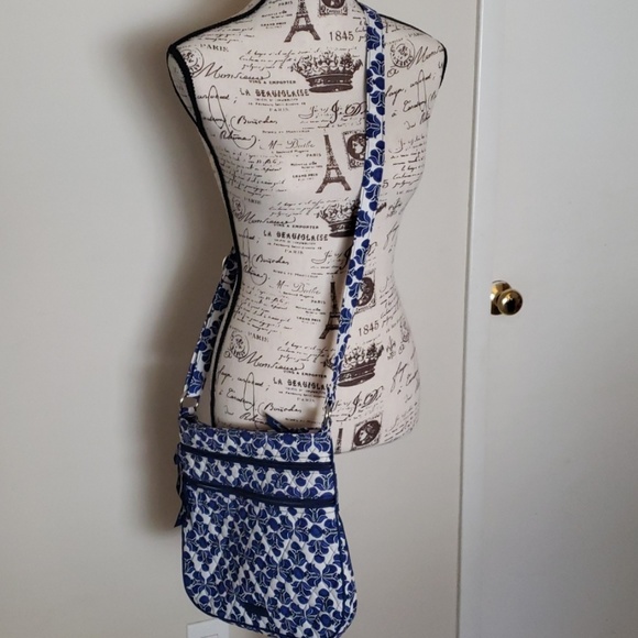 Vera Bradley blue and white crossbody bag - Picture 1 of 3